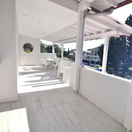 Apartment Zennova #41 Trikorfo